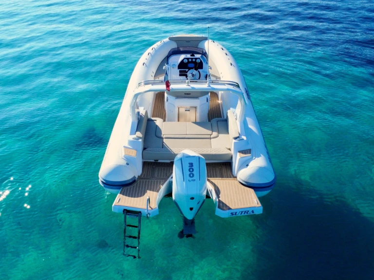 Wynajem Łódż półsztywna Salpa z patentem 