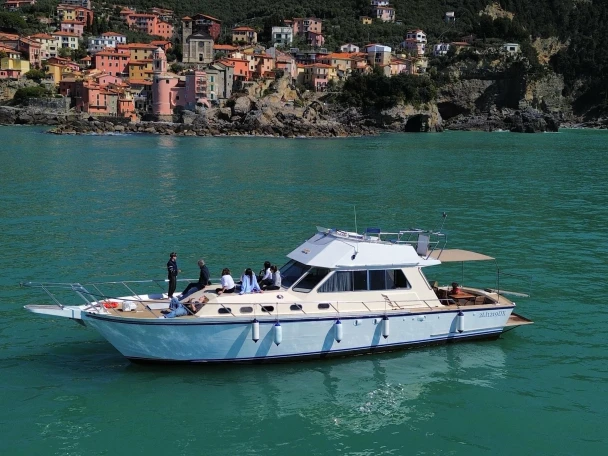 Wynajmij Alalunga 15 fly w La Spezia