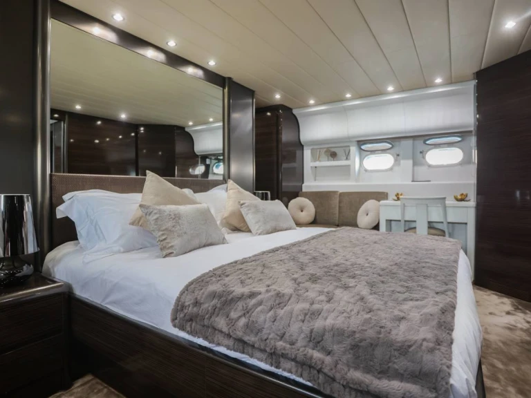 Wynajem łodzi  Arno Leopard 27 (4 cab) w Cannes na SamBoat 