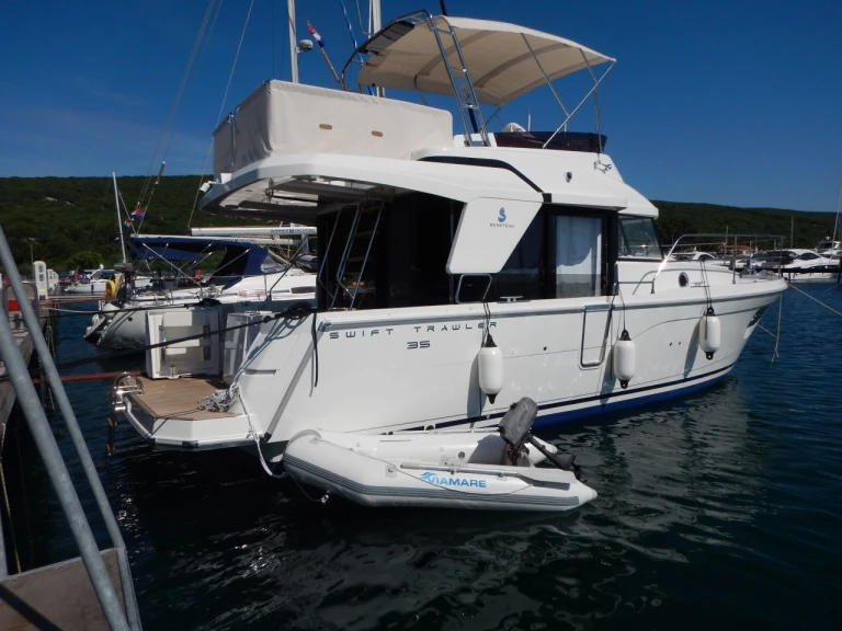 Wynajem Motorówka w Zadar - Bénéteau Swift Trawler 35