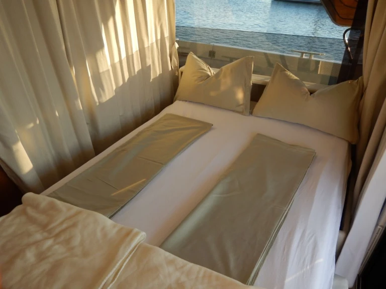 Wynajem Motorówka Bénéteau z patentem 