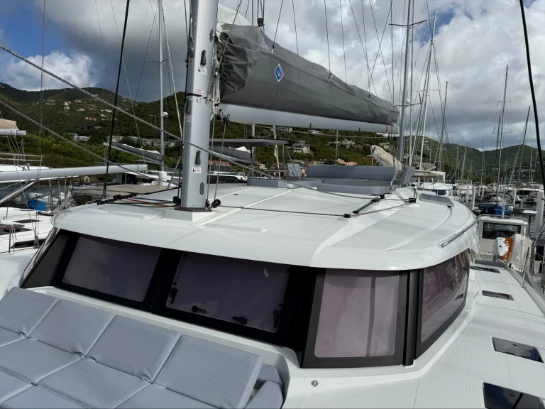 Wynajem Katamaran w Road Town - Fountaine Pajot Fountaine Pajot FP 44 Maestro - 3 cab.
