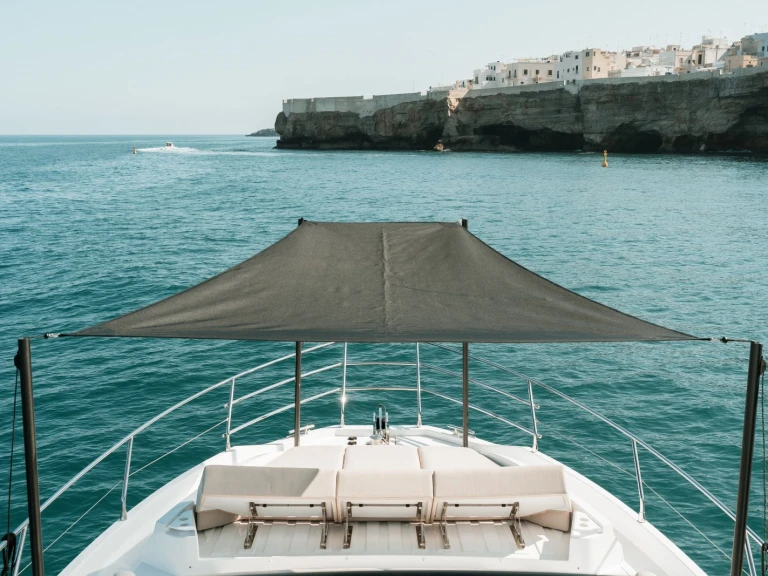Wynajem w Polignano a Mare- Azimut Azimut 53 Fly na SamBoat