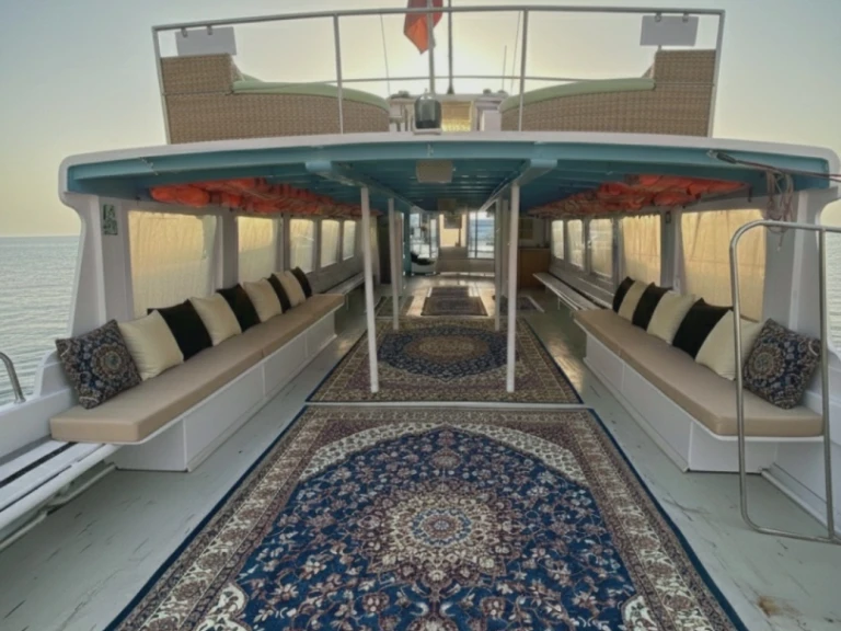 Wynajem Motorówka w Ibiza Town - Le Boat Grand Classique