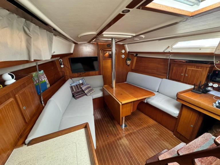 Wynajem łodzi Sitges tanio Dufour 36 CC