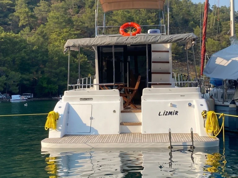 Motorówka do wynajmu w Skopea Marina w najlepszej cenie