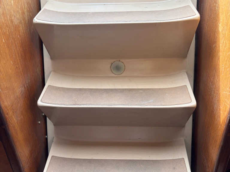 Żaglowiec do wynajmu w Francja w najlepszej cenie