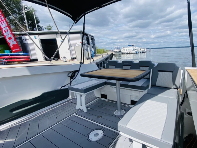 Wynajem Motorówka w Fleesensee - Karnic Karnic SL800