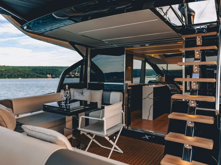 Wynajem Luksusowy jacht w Novi Vinodolski - Sunseeker X2