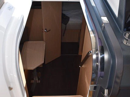 Wynajem łodzi Bavaria Bavaria SR38 Hard Top w Trogir na SamBoat 