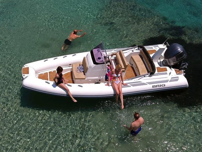 Wynajmij Łódż półsztywna z lub bez skippera Brig w Arzon