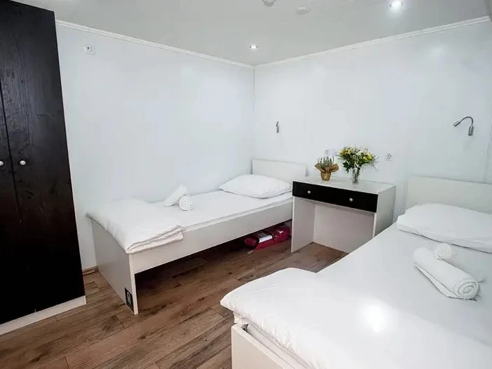 Wynajmij Luksusowy jacht z lub bez skippera  w Omis