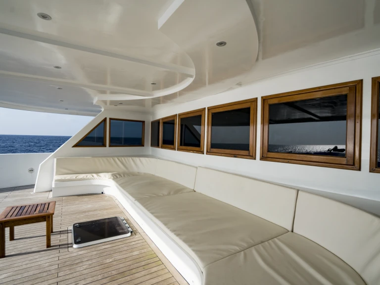 Motorówka do wynajmu w Hulhumale w najlepszej cenie