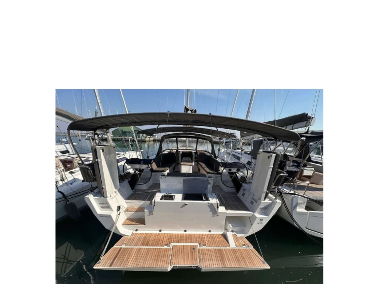 Dufour Dufour 470 między profesjonalistami a osobami prywatnymi w Salerno