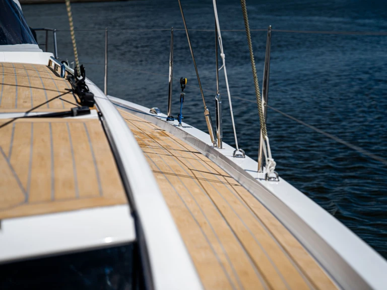 Wynajem łodzi Lavrio tanio X-Yachts X4.0