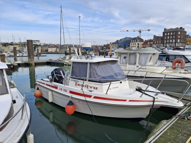 Wynajmij Guymarine GM 620 w Dieppe