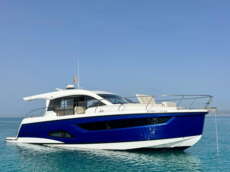 Wynajem Motorówka w Palma de Mallorca - Sealine Sealine C 39
