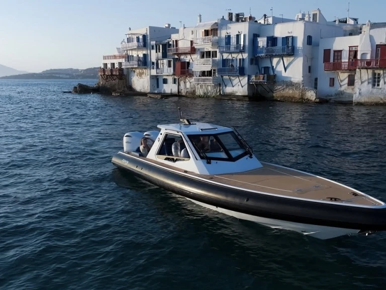 Łódż półsztywna do wynajmu w Ornós w najlepszej cenie