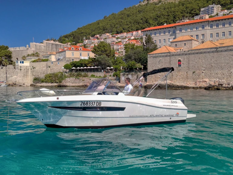 Wynajem w Dubrownik- Atlantic 690 sun cruiser na SamBoat