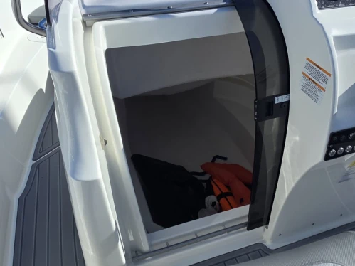 Wynajem Motorówka Grand Boats z patentem 