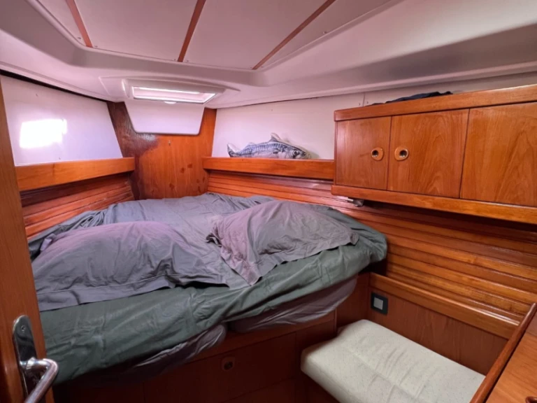 Wynajmij Wauquiez Centurion 40 S w Toulon Port