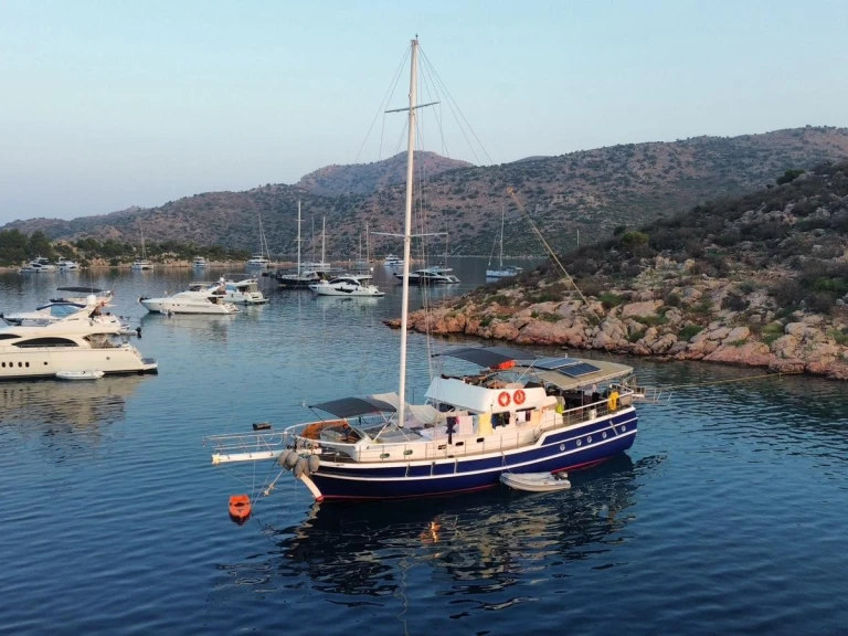 Wynajem Luksusowy jacht Custom Gulet-Motor Sailor z patentem 
