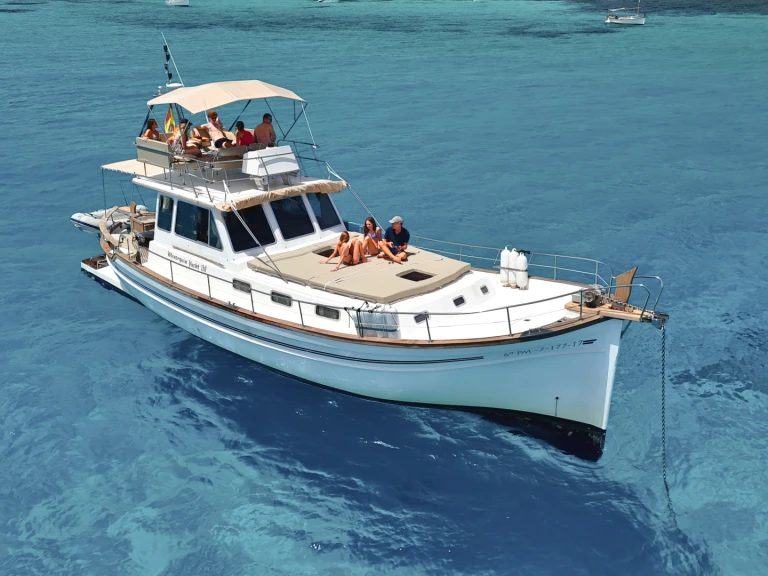 Menorquin-Yachts Menorquin Yachts 150 Fly między profesjonalistami a osobami prywatnymi w Mahon