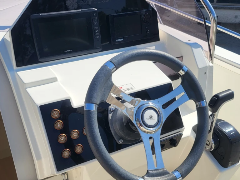 Wynajem łodzi Pacific Craft Pacific Craft 670 Open w Le Barcarès na SamBoat 