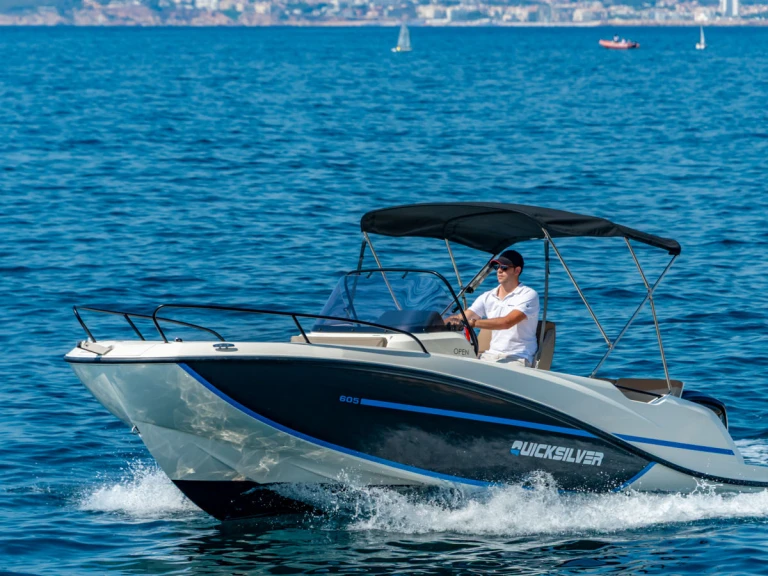 Wynajem Motorówka w Altea - Quicksilver Activ 605 Open