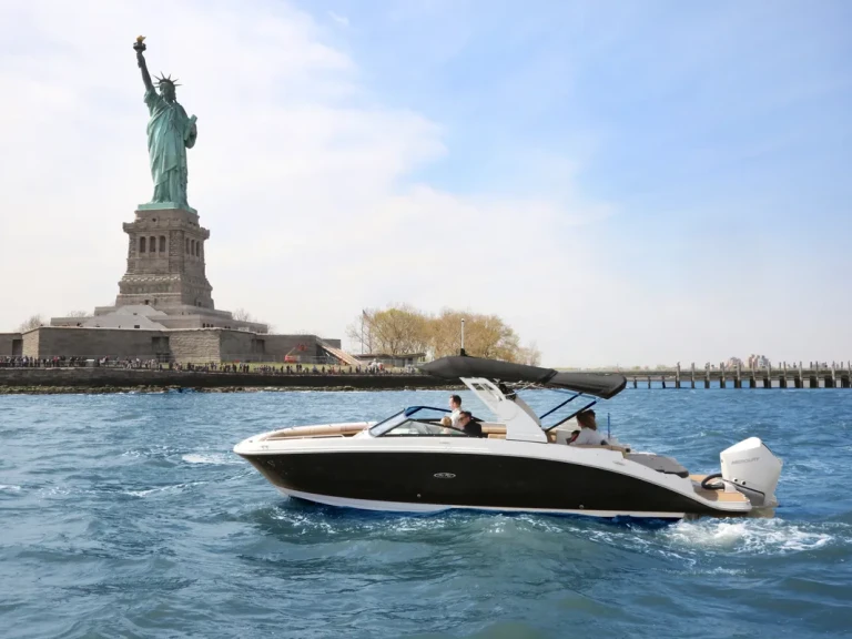 Wynajem Motorówka w New York (City) - Sea Ray Sea Ray 270 SDX