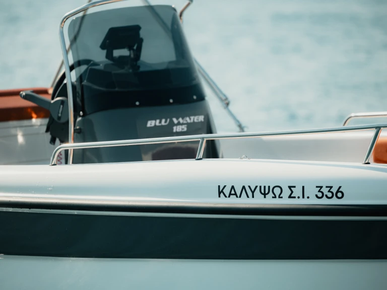 Wynajem łodzi Órmos Makry-Gialoú tanio BLU WATER 185