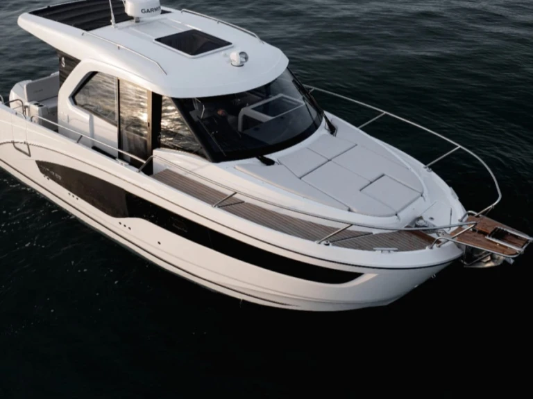 Wynajem Motorówka w Neapol - Bénéteau Antares 9