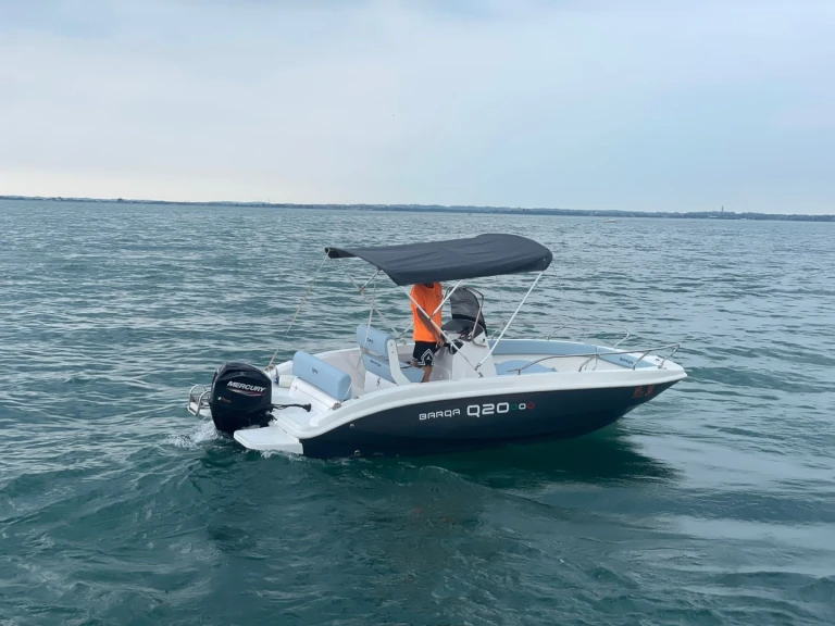 Wynajem łodzi Barqa Q20 w Moniga del Garda na SamBoat 