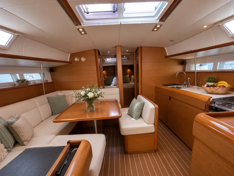 Wynajmij Jeanneau Sun Odyssey 509 w Palavas-les-Flots