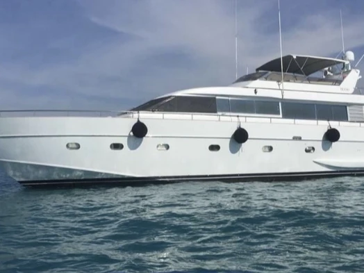 Wynajem łodzi Rosignano Solvay-Castiglioncello tanio Fly