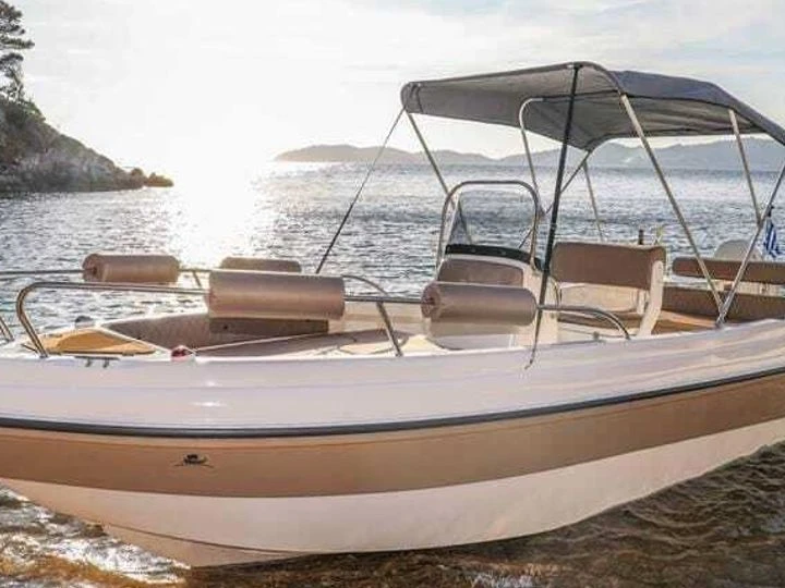 Wynajmij Karel Ithaca w Skiathos