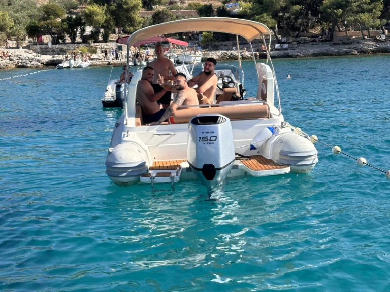 Wynajem w Hvar- Aquamax BF150XU na SamBoat