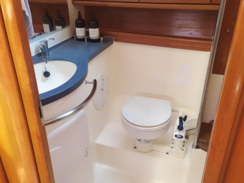 Wynajem Żaglowiec w Carrara - Bavaria Bavaria 46 Cruiser