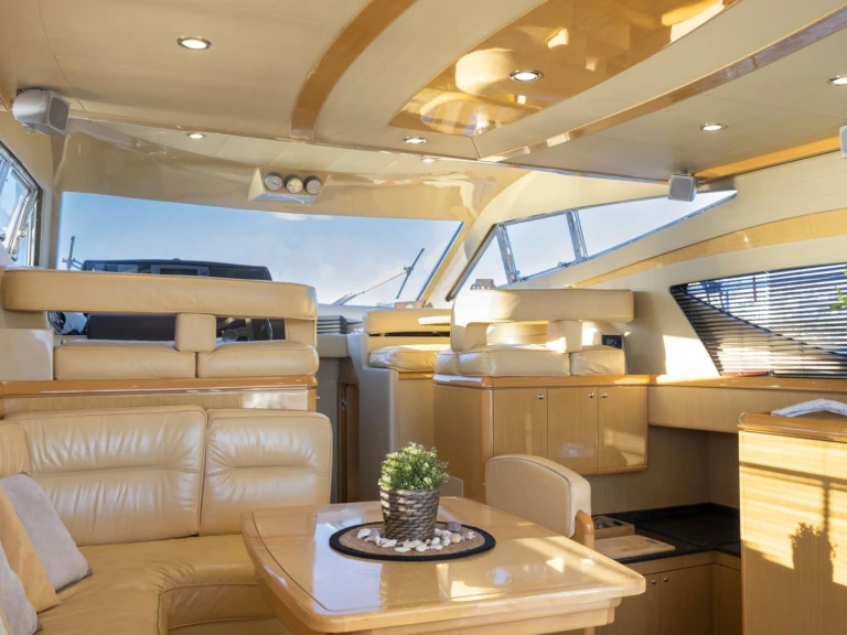 Wynajem łodzi Ferretti ARABELLA w Mykonos (wyspa) na SamBoat 