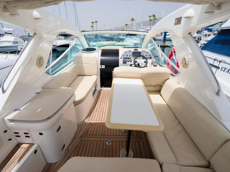 Motorówka do wynajmu w Adeje w najlepszej cenie