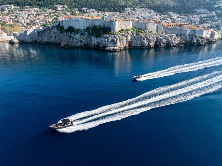 Wynajem łodzi Marina Frapa Dubrovnik tanio AGA Soul 750