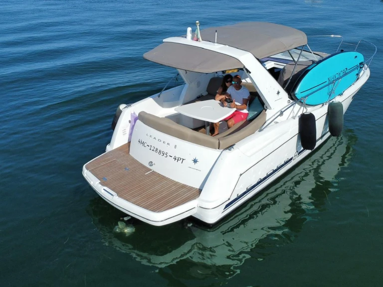 Wynajem łodzi Marina de Tróia tanio Leader 8