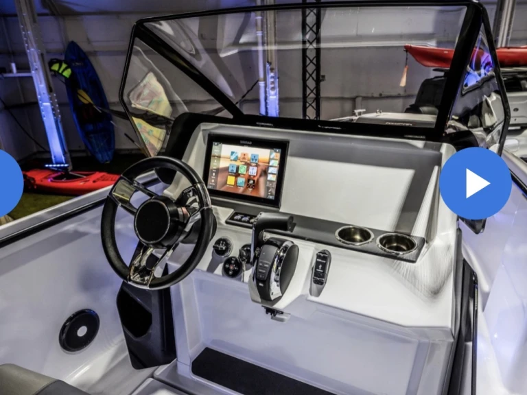 Axopar 22 Spyder między profesjonalistami a osobami prywatnymi w Split