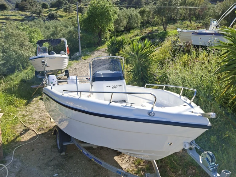 Wynajem łodzi Kerí tanio Blu Water 170