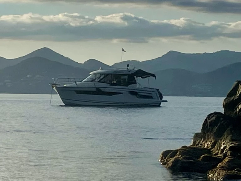 Wynajem łodzi Jeanneau Merry Fisher 895 Cruiser w Mandelieu-la-Napoule na SamBoat 