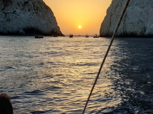 Wynajem Motorówka Poseidon z patentem 