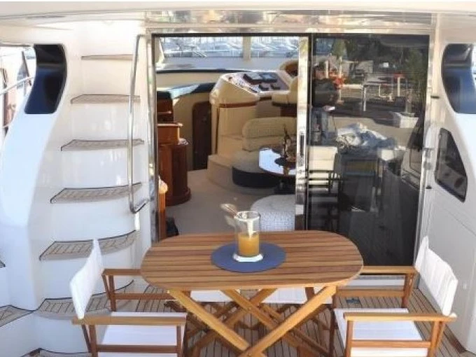 Wynajem Motorówka w Punta Ala - Azimut Azimut 46 Fly