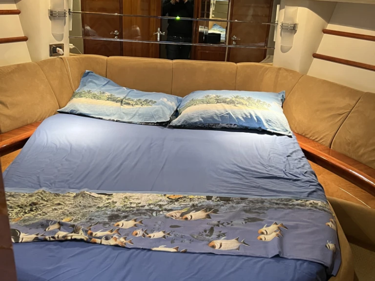 Wynajmij Azimut Azimut 46 Fly w Punta Ala