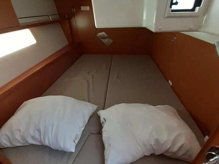 Wynajmij Bavaria Bavaria C45 w Punta Ala