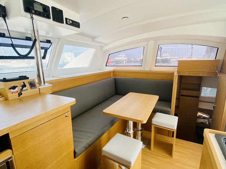 C-CATAMARANS C Cat 37 między profesjonalistami a osobami prywatnymi w Portisco